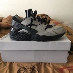 Mens Nike Hurrache Running Shoe